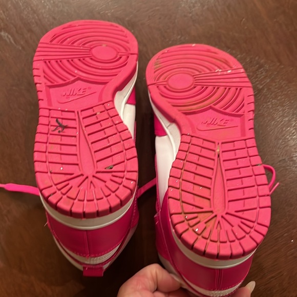 Nike high tops! - Picture 6 of 6